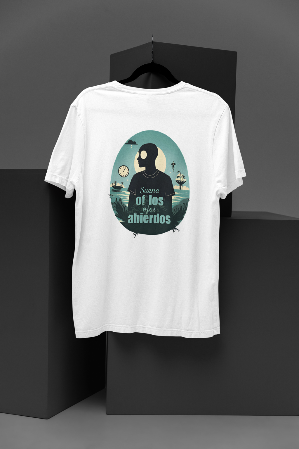 Sueña con los Ojos Abiertos — Camiseta Surrealista Unisex de Inspiración Onírica